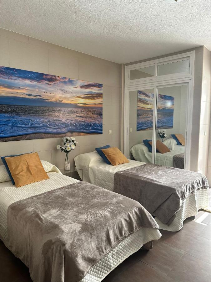 Benalmadena Inn Apartaments Malaga Bagian luar foto