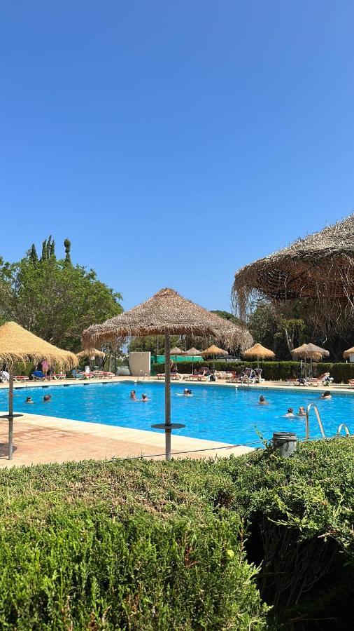 Benalmadena Inn Apartaments Malaga Bagian luar foto